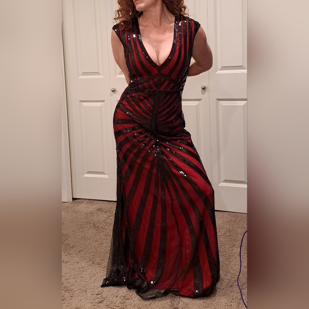 Stunning Black and Red Sequin Prom Dress Or 20s Style
